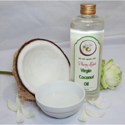 Pure cold pressed coconut oil using natural fermentation technology